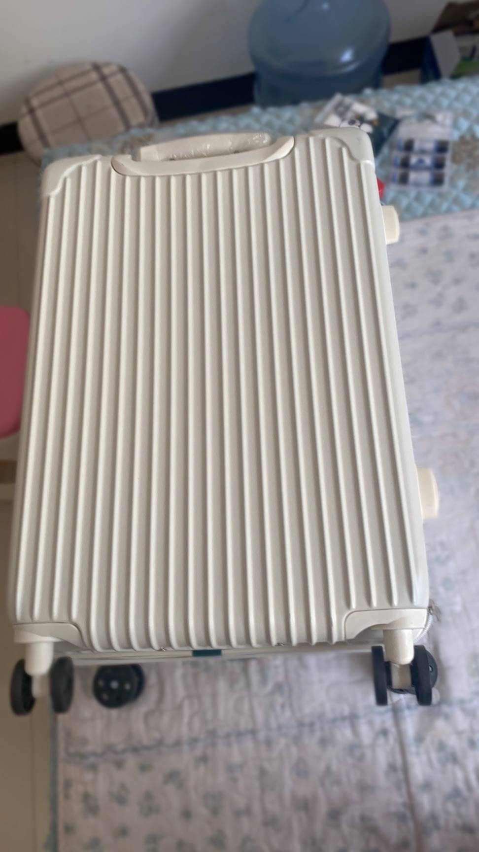 哈哈箱子收到了非常漂亮质量很好