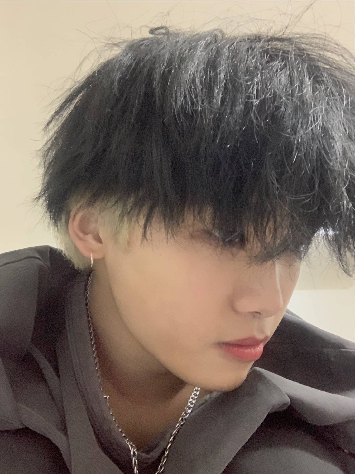 177 122