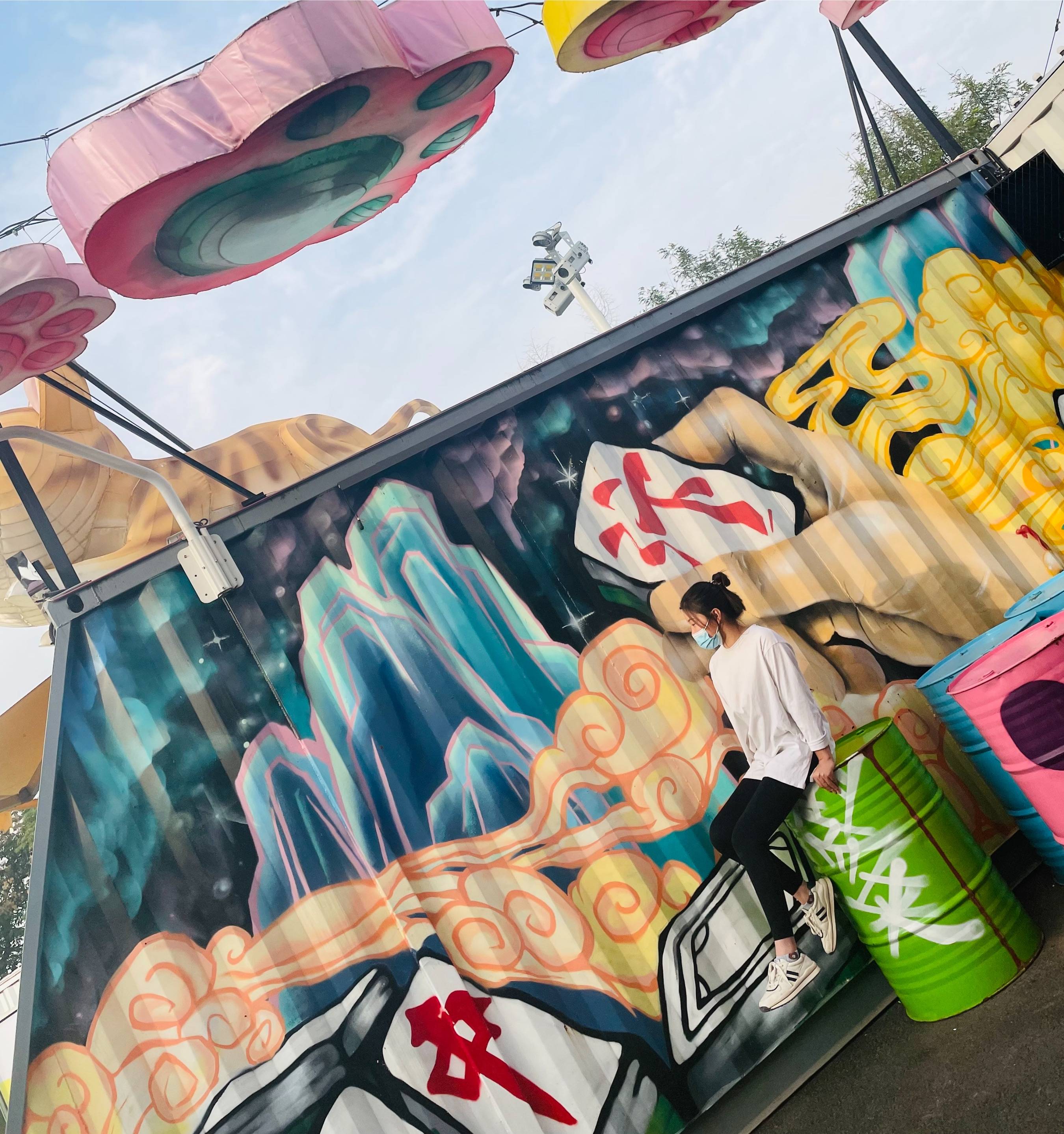 165寄拍模特 求商家翻牌～